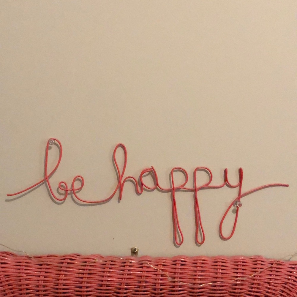 Be Happy decor